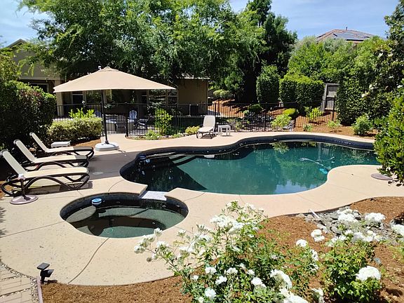4th image of 7051 Tuscany Way