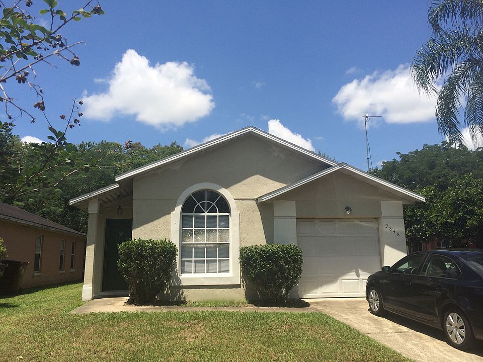 1st image of 9848 Violet Dr