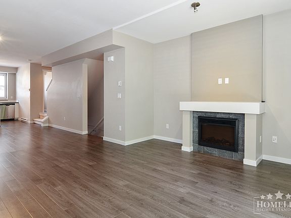 5th image of 6123 138th St #79