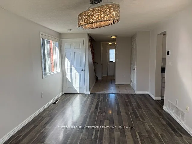 3 bed, $2,800 — Photo 4
