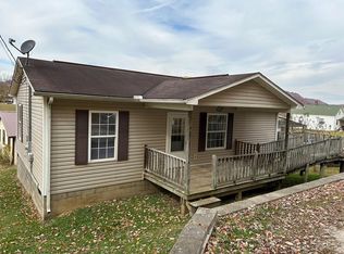 138 Flinders Dr, Vanceburg, KY 41179