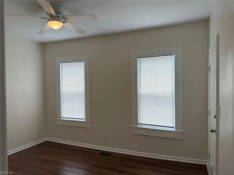 431 Appomattox St #1 — Photo 9