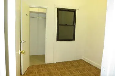 Rented by Manhattan Best Realty, Inc.