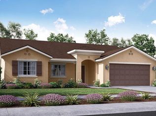 2113 Chancellor Ave, Tulare, CA 93274