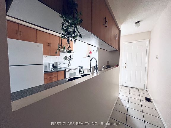 2nd image of 53 Spring Forest Sq