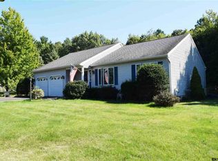 1635 Tina Ln, Castleton, NY 12033