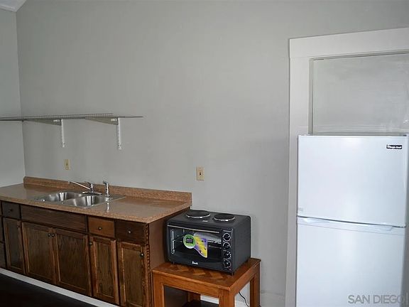 3rd image of 169 E Main St