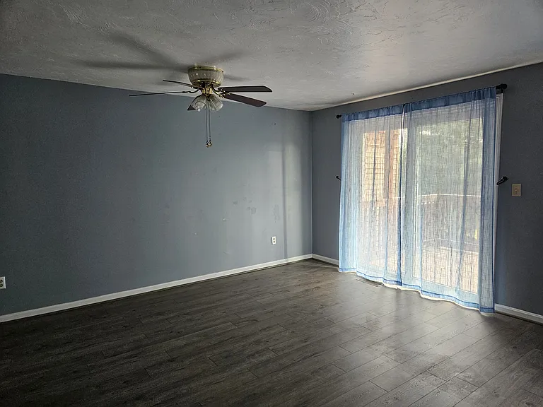 200 Heroux Blvd #1205 — Photo 5