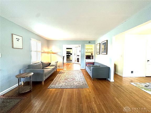 5th image of 3216 Southern Blvd