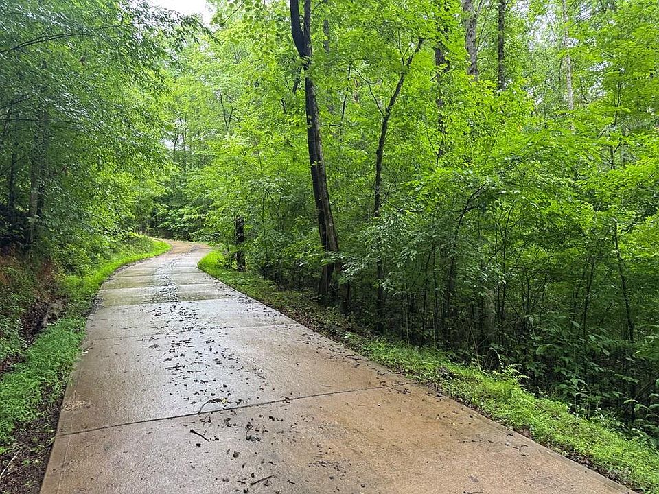 1st image of Bear Run Cir