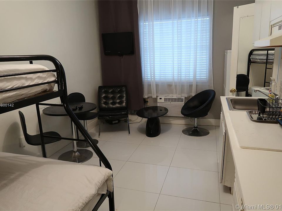 1st image of 335 Ocean Dr APT 133