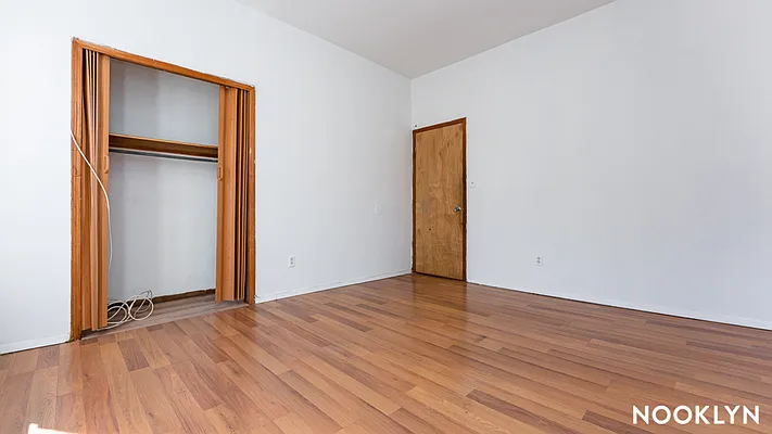 Rented by Nooklyn NYC LLC | media 11