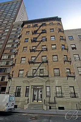 Rented by Bellmarc Realty | media 4