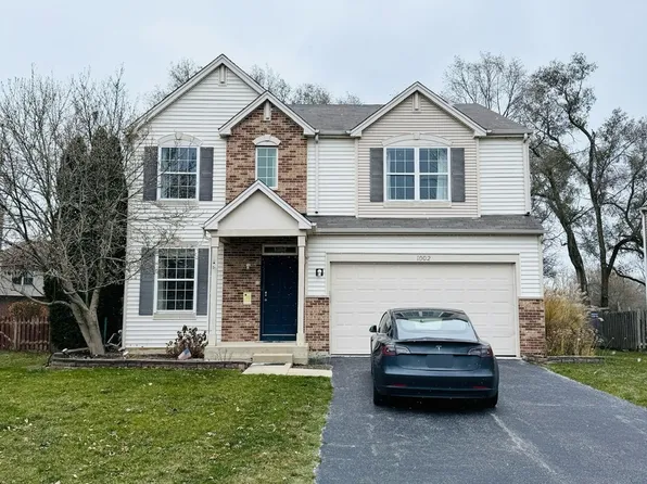 1002 Mountain View Dr, Joliet, IL 60432