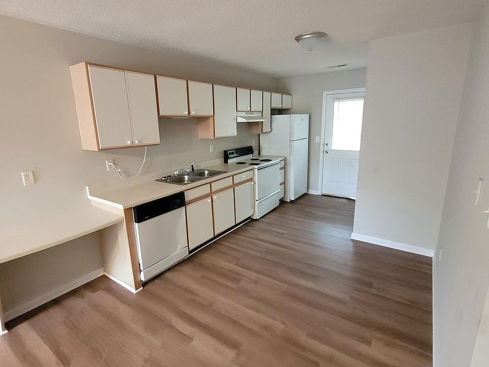 1st image of 104 Wheeless Cir #E