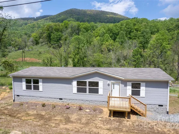 1455 Newfound Rd, Leicester, NC 28748