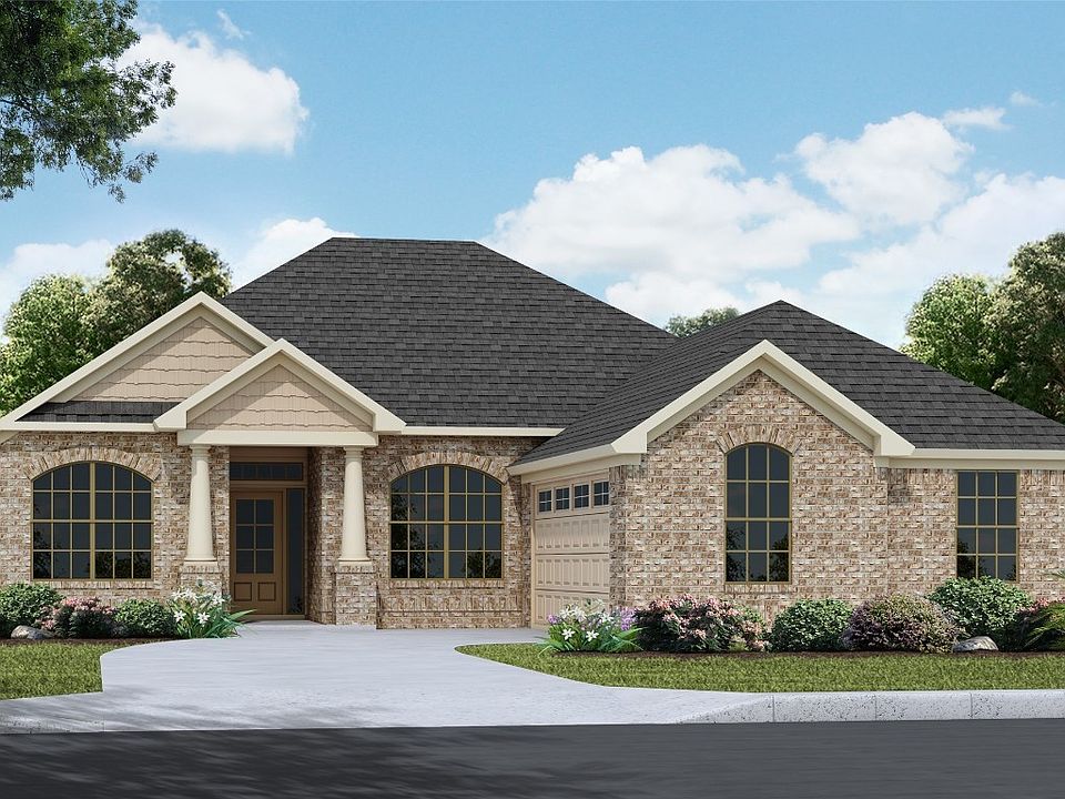Actual home has a right load garage not a courtyard
