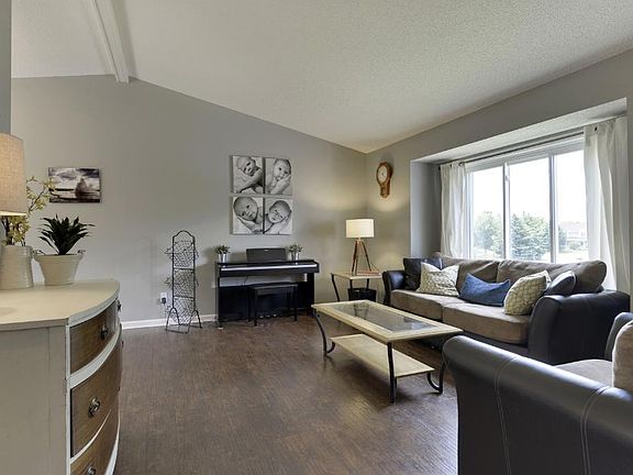 4th image of 1015 Briar Glen Ln