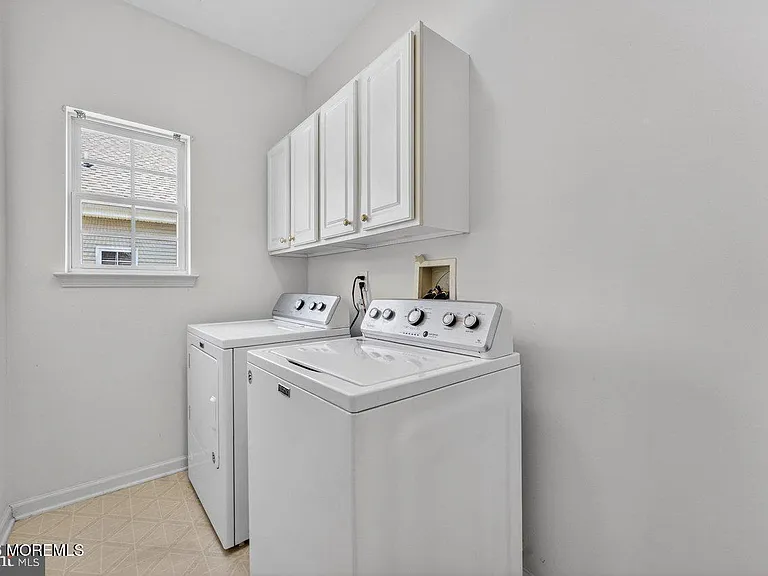 232 Mirage Blvd — Photo 4