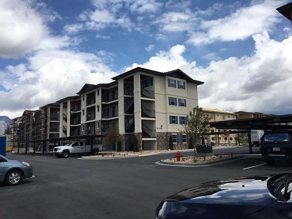 Building Photo - 1026 N 1090 W #304