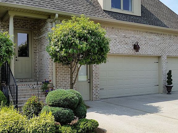 5th image of 2906 Pendarvis Ln