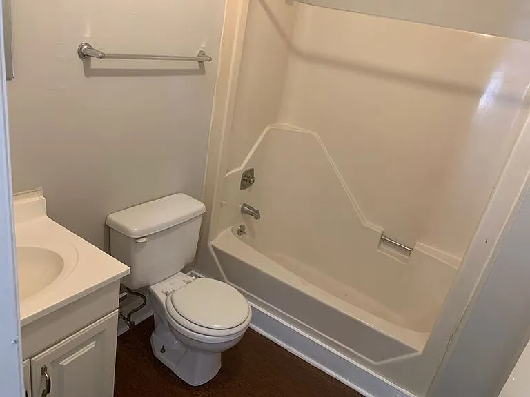 4137 Sunset Ave #5 — Photo 11