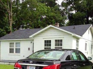 1300 Desmond St, Kinston, NC 28501
