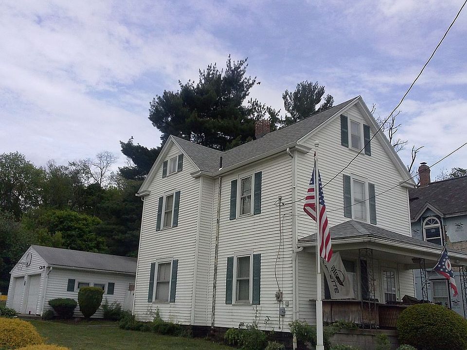 new house shingle roof 