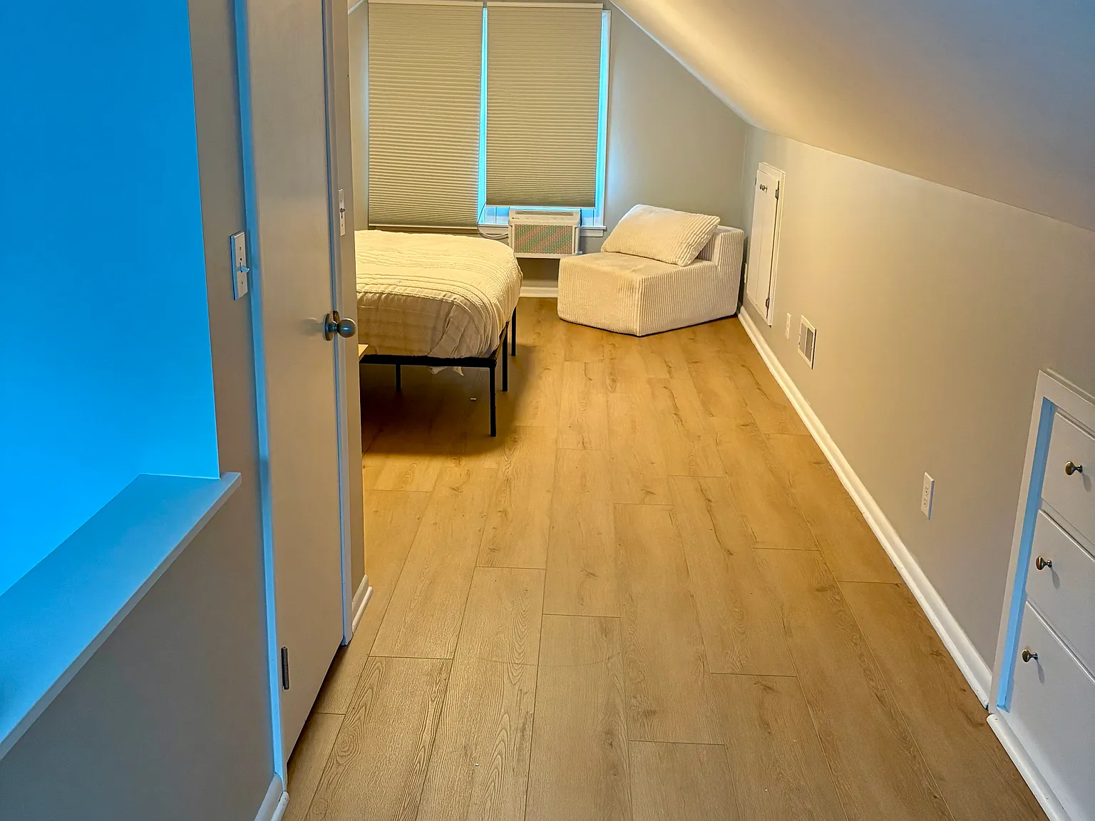 3 bed, 1600 sqft, $3,200 — Photo 3