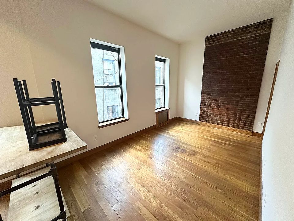 1st image of 910 Columbus Ave APT 4d