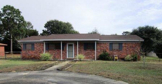 1st image of 3016 Christine St