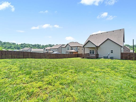 5th image of 1509 Osage Ct