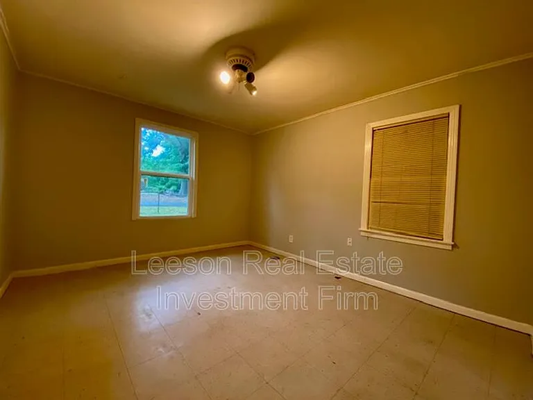 4259 Rightway Ave — Photo 8
