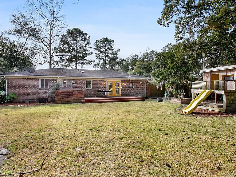 624 Jackson Blvd — Photo 23