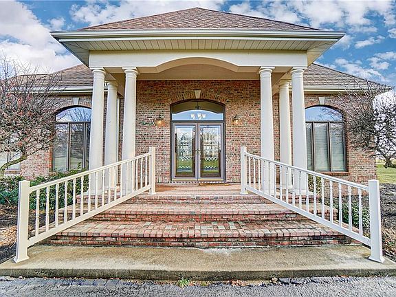 4th image of 38 Pheasant Run Ln