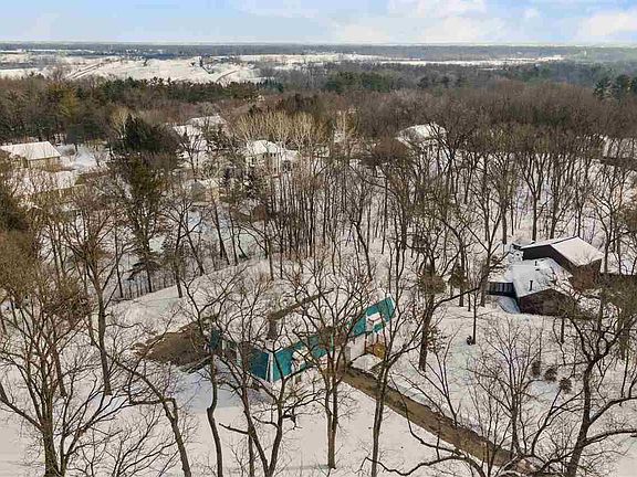 5th image of 2828 N Bluff River Dr