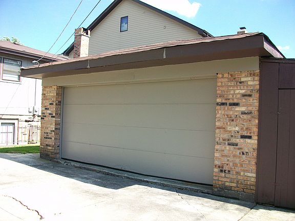 3rd image of 14412 Highland Ave