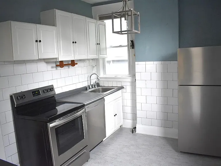 3936 Davis Ave #2 — Photo 1