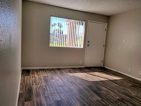 2nd image of 3001 N 36th St APT 213
