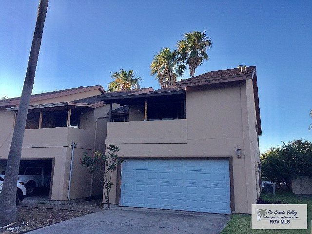 2nd image of 121 Morelos St