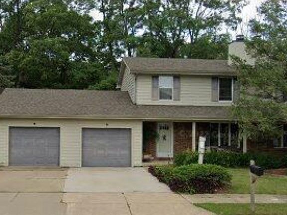 3rd image of 11104 N Oakwood Dr