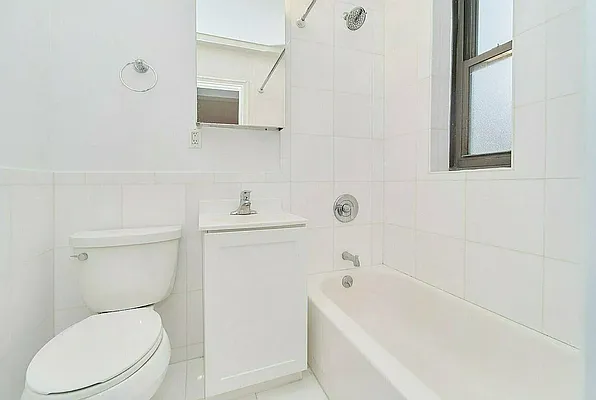 Rented by Living New York | media 22