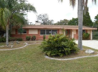 6113 River Rd, New Port Richey, FL 34652