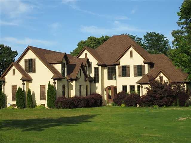1st image of 130 Bonne Terre Cir