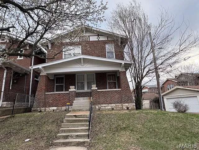 3456 Gasconade St photo 1