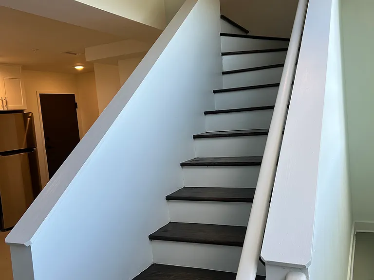Pulaski Lofts — Photo 36