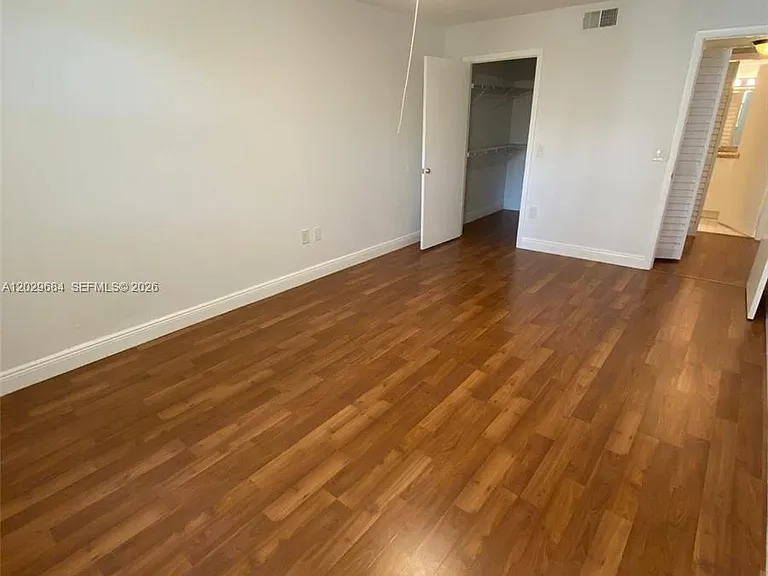 8323 Lake Dr #302 — Photo 7