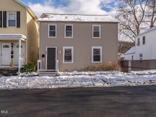 594 6th Avenue, Troy, NY 12182