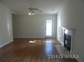 4th image of 2806 Rockport Dr