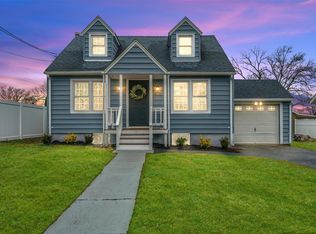 12 Parkview St N, Newburgh, NY 12550